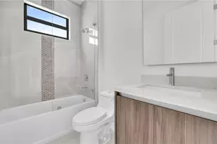 1717 NW 2nd St, Cape Coral, FL 33993 - Photo 32