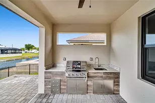 1717 NW 2nd St, Cape Coral, FL 33993 - Photo 38