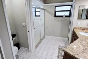 933 SW Santa Barbara Pl, Cape Coral, FL 33991 - Photo 26