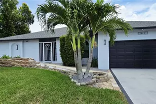 933 SW Santa Barbara Pl, Cape Coral, FL 33991 - Photo 6