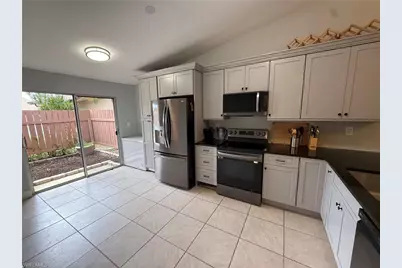 6441 Royal Woods Dr, Fort Myers, FL 33908 - Photo 8