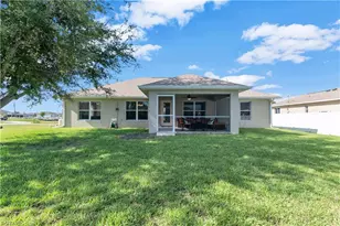109 NW 14th St, Cape Coral, FL 33993 - Photo 4
