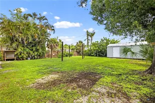 12650 Water Ln, Fort Myers, FL 33908 - Photo 30
