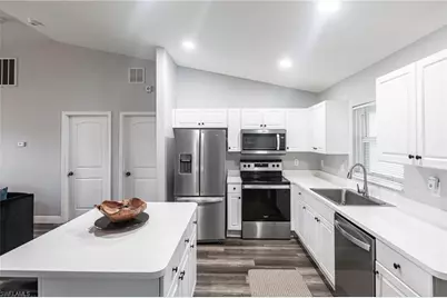 3909 NE 16th Ave, Cape Coral, FL 33909 - Photo 20