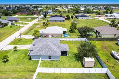 3909 NE 16th Ave, Cape Coral, FL 33909 - Photo 6