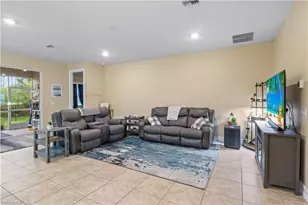 3249 Baravaldo Cir, Cape Coral, FL 33909 - Photo 14