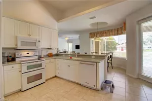 2216 SW 43rd Ln, Cape Coral, FL 33914 - Photo 32