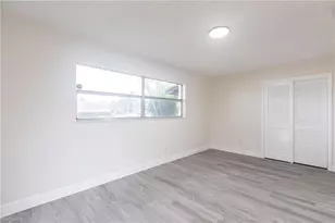 818 Gardenside Ct, Lehigh Acres, FL 33936 - Photo 20