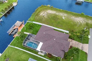 1023 SE 15th St, Cape Coral, FL 33990 - Photo 30