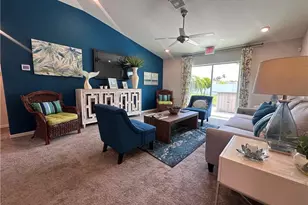 2812 NE 6th Pl, Cape Coral, FL 33909 - Photo 12