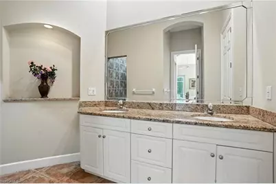 594 110th Ave N, Naples, FL 34108 - Photo 24