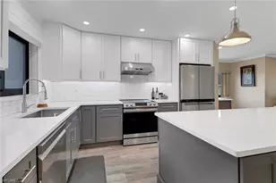 [Address not provided], Fort Myers, FL 33919 - Photo 2