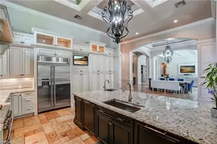 7562 Cordoba Cir, Naples, FL 34109 - Photo 12