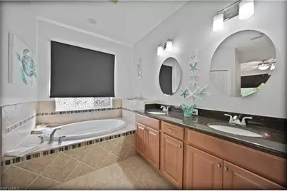 2697 Brightside Ct, Cape Coral, FL 33991 - Photo 16