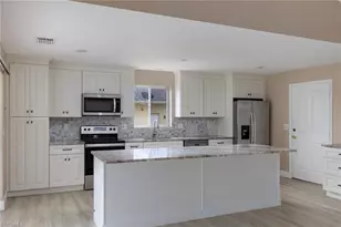 17619 Boat Club Dr, Fort Myers, FL 33908 - Photo 6