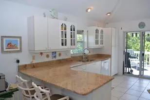 4551 Bartlett Pkwy, Captiva, FL 33924 - Photo 6