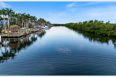 5312 SW 28th Pl, Cape Coral, FL 33914 - Photo 4