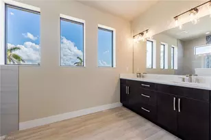 1024 Dolphin Dr, Cape Coral, FL 33904 - Photo 36