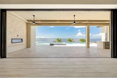 1024 Dolphin Dr, Cape Coral, FL 33904 - Photo 8