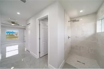 317 NW 13th Ter, Cape Coral, FL 33993 - Photo 8