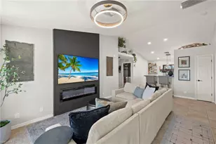 329 NE 27th St, Cape Coral, FL 33909 - Photo 6