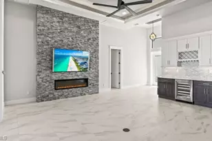 2133 Cape Coral Pkwy W, Cape Coral, FL 33914 - Photo 10