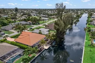 172 SE 23rd St, Cape Coral, FL 33990 - Photo 8