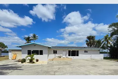 4919 E Riverside Dr, Fort Myers, FL 33905 - Photo 1