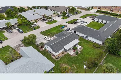 3609 SE 9th Pl, Cape Coral, FL 33904 - Photo 6