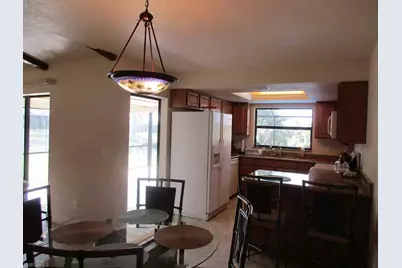 1510 SE 11th Pl, Cape Coral, FL 33990 - Photo 6