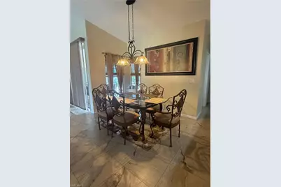 1113 SE 20th Ct, Cape Coral, FL 33990 - Photo 4