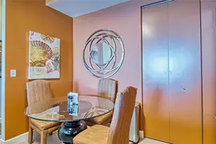 3000 Oasis Grand Blvd, Fort Myers, FL 33916 - Photo 14