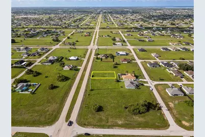 824 El Dorado Blvd N, Cape Coral, FL 33993 - Photo 12