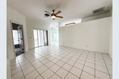 10744 Blue Bimini Cir, Estero, FL 33928 - Photo 6