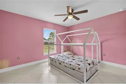 872 Carbon St E, Lehigh Acres, FL 33974 - Photo 18