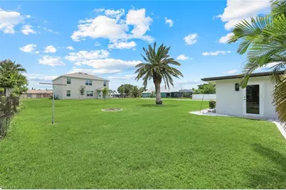 1202 SE 14th Ter, Cape Coral, FL 33990 - Photo 26