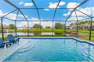 2628 SW 2nd Pl, Cape Coral, FL 33914 - Photo 4