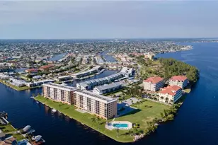 4260 SE 20th Pl, Cape Coral, FL 33904 - Photo 4