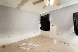 23435 Carolyn Ln, Fort Myers, FL 33913 - Photo 24