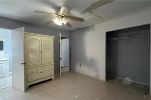 23435 Carolyn Ln, Fort Myers, FL 33913 - Photo 22