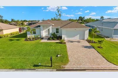 154 SE 20th St, Cape Coral, FL 33990 - Photo 4