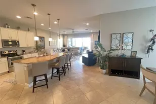 10543 Severino Ln, Fort Myers, FL 33913 - Photo 4