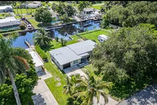 203 Kingston Dr, Fort Myers, FL 33905 - Photo 26