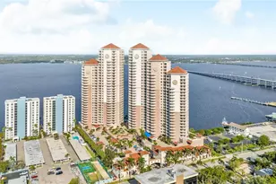 2080 W First St, Fort Myers, FL 33901 - Photo 4