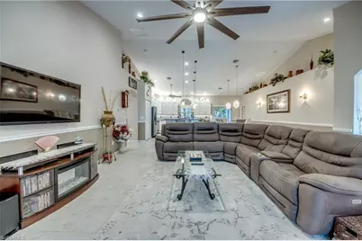 2804 NE 3rd Ave, Cape Coral, FL 33909 - Photo 16