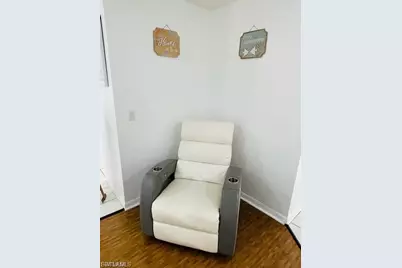 206 SW 33rd St, Cape Coral, FL 33914 - Photo 10