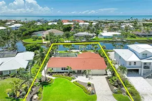 918 Kings Crown Dr, Sanibel, FL 33957 - Photo 2