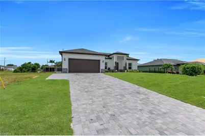 2520 Diplomat Pkwy W, Cape Coral, FL 33993 - Photo 4