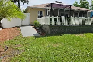 711 Epps Brown St E, Lehigh Acres, FL 33974 - Photo 14