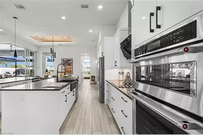 5338 Colonade Ct, Cape Coral, FL 33904 - Photo 12